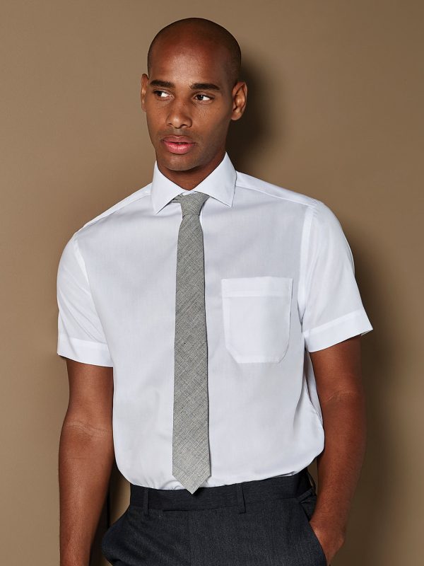 Premium non-iron corporate shirt short-sleeved (classic fit)
