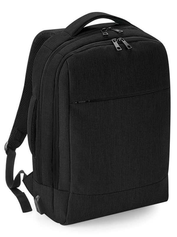 Black Q-Tech charge convertible backpack