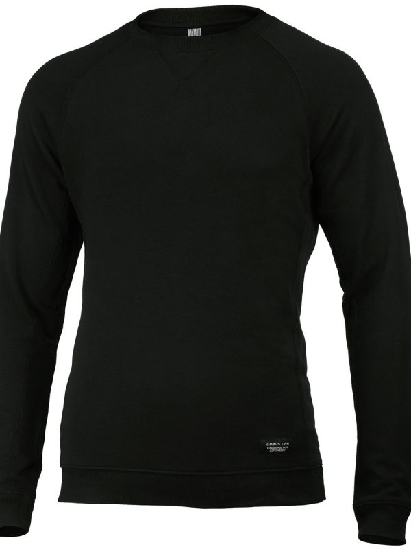 Black Newport – luxury lightweight crewneck