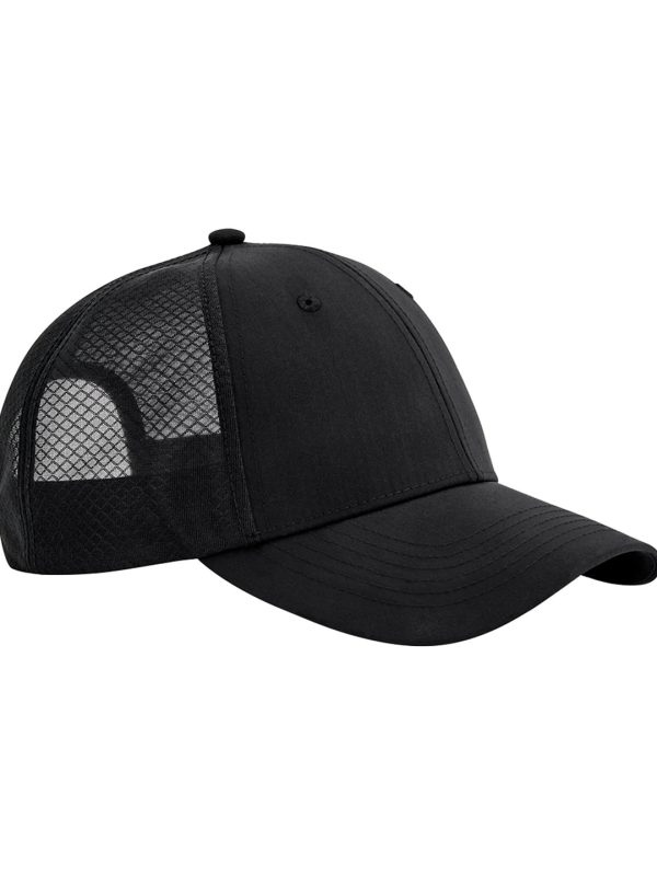 Black/Black Technical mesh trucker