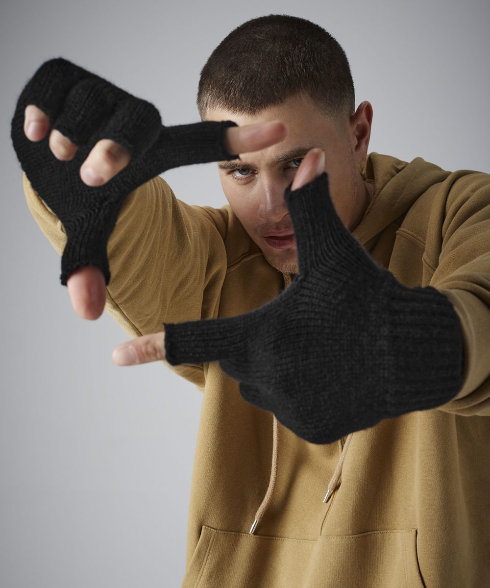 Fingerless gloves