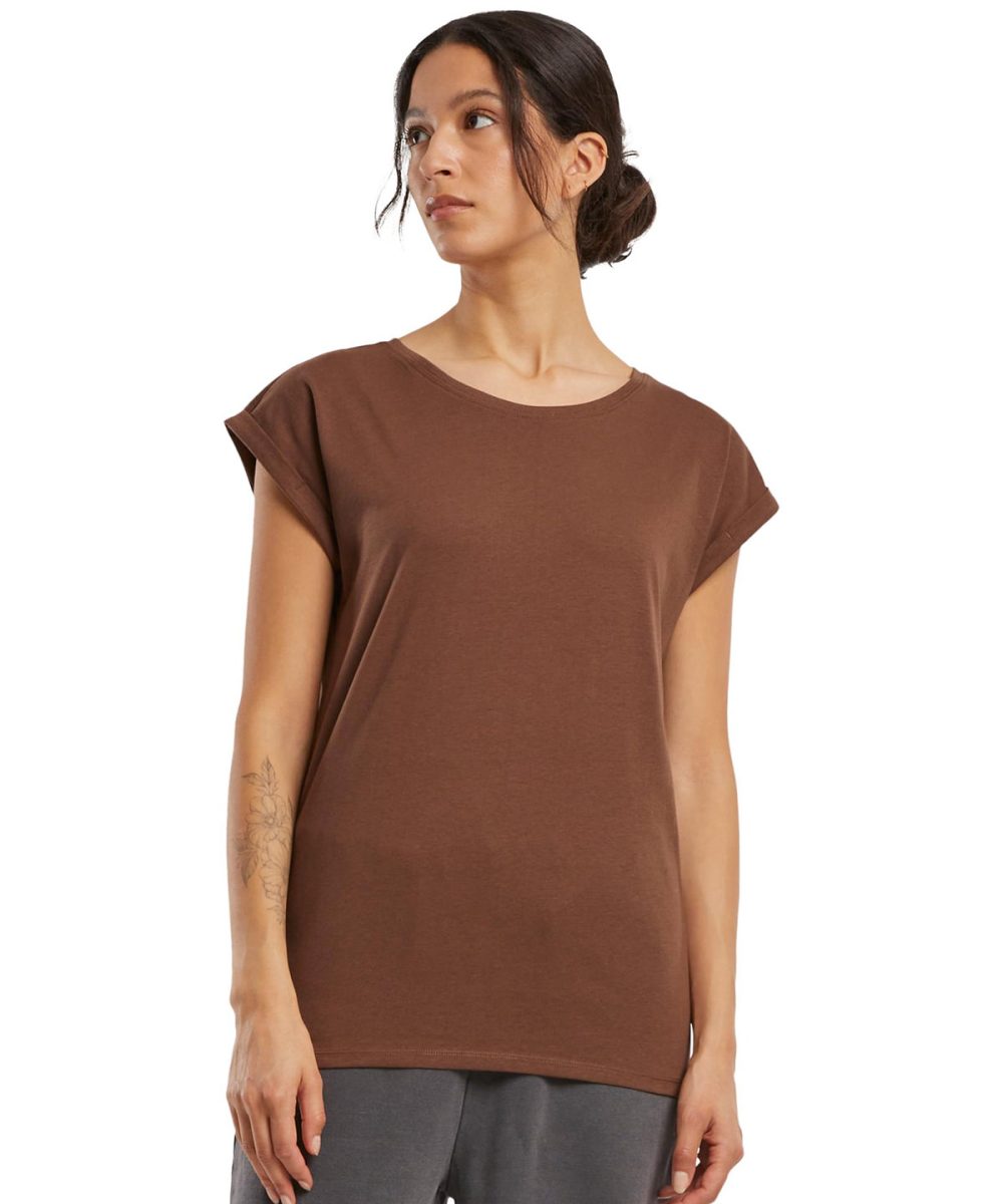 Women's extended shoulder tee