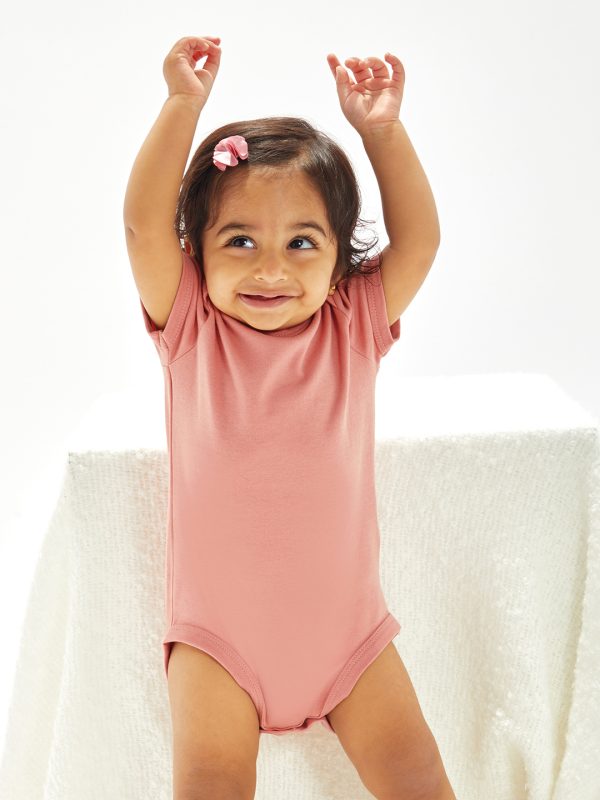 Baby bodysuit