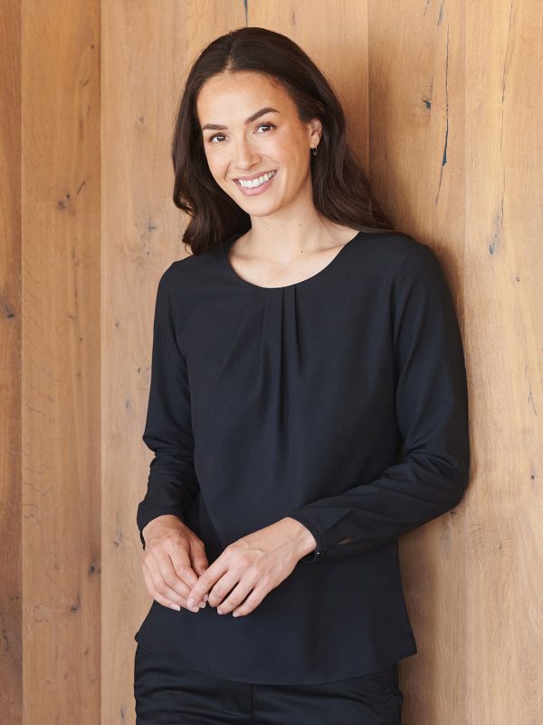 Women's pleat front long sleeve blouse