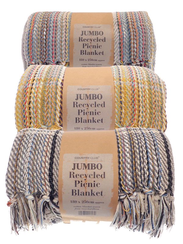 Jumbo recycled picnic blanket