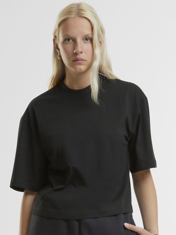 Women’s oversized tee