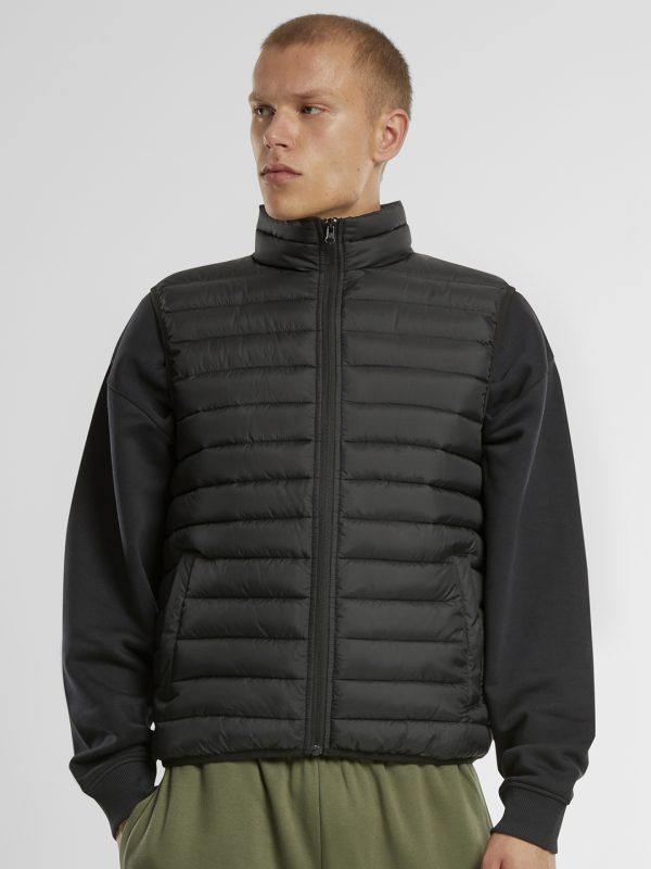 Light puffer vest