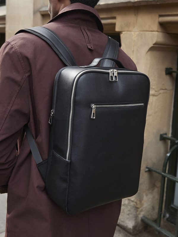 Tailored luxe PU backpack