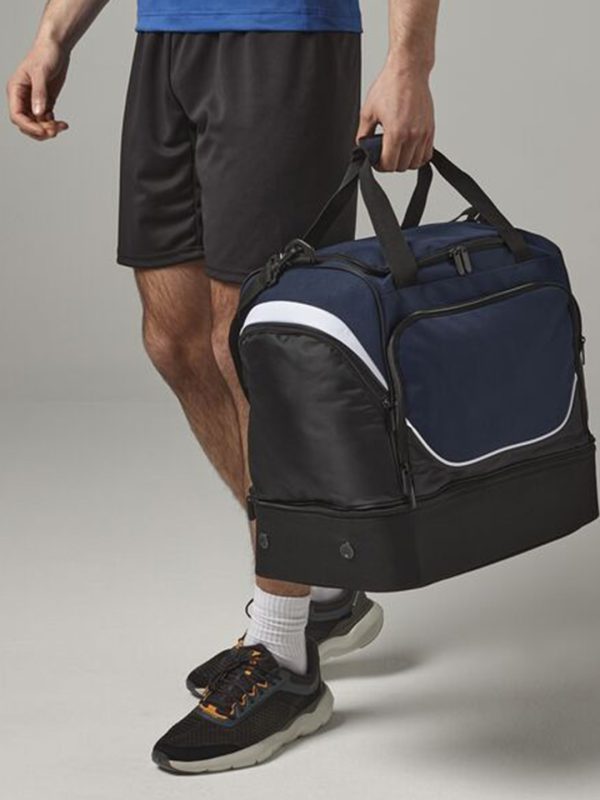 Pro team hardbase holdall