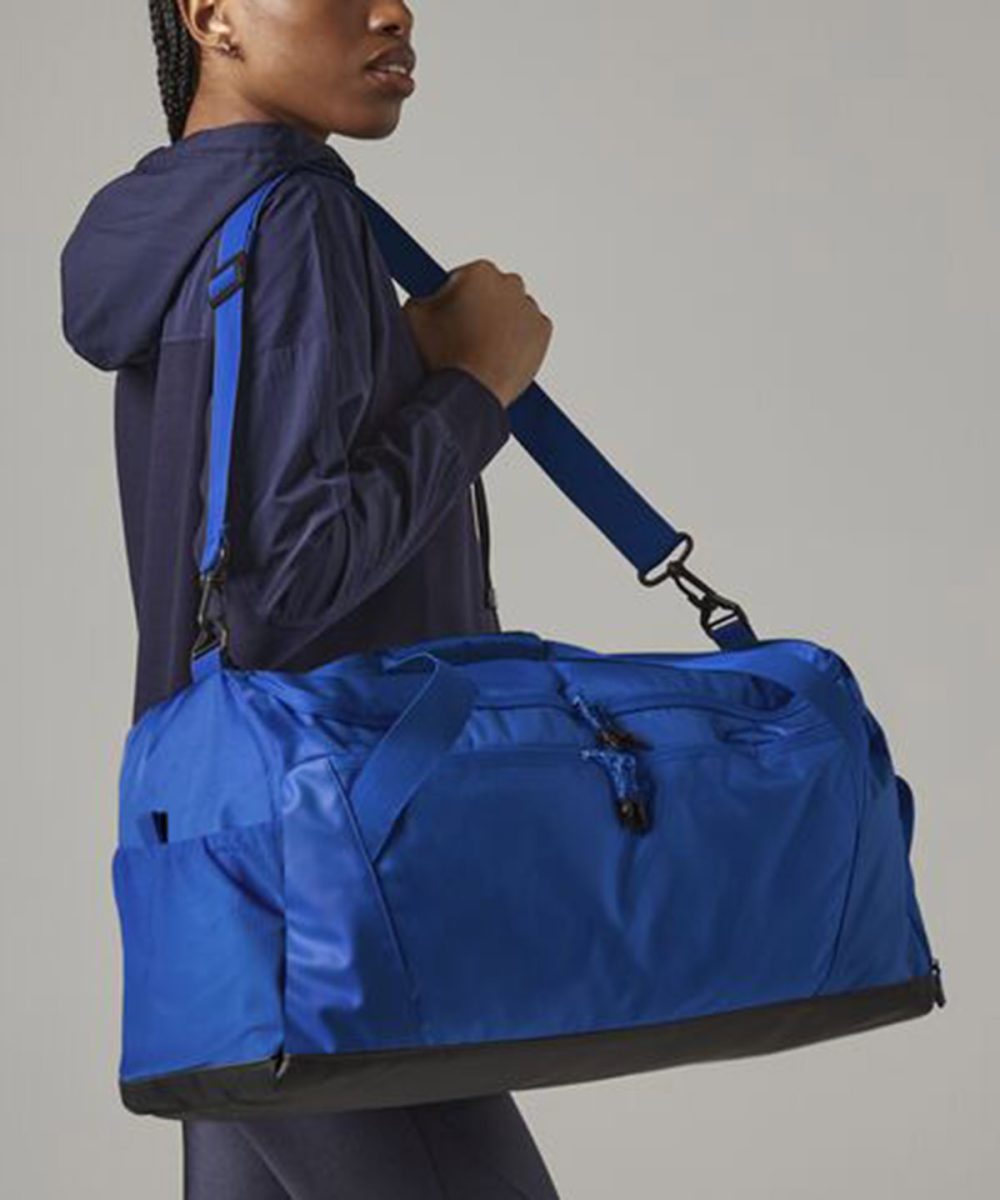 Multi-sport holdall