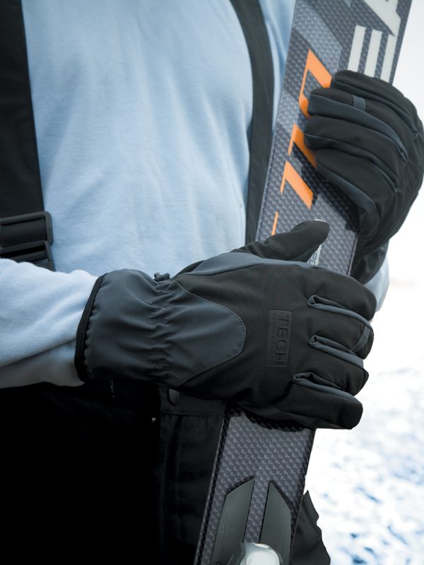 Tech performance softshell glove