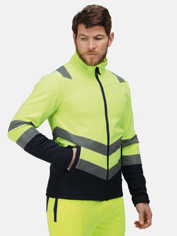 Pro hi-vis softshell jacket