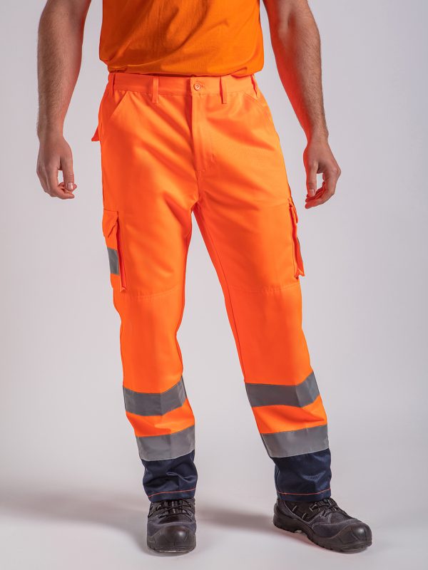 Cargo trousers