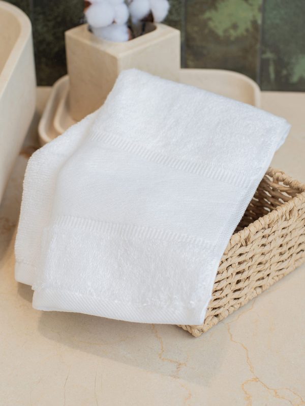 Organic guest towel with printable border