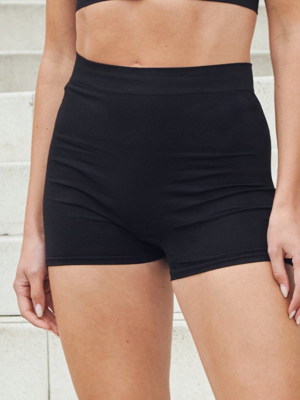 Women's seamless shorts