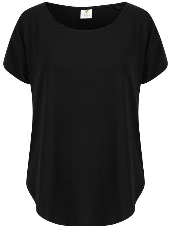 Black Scoop neck T