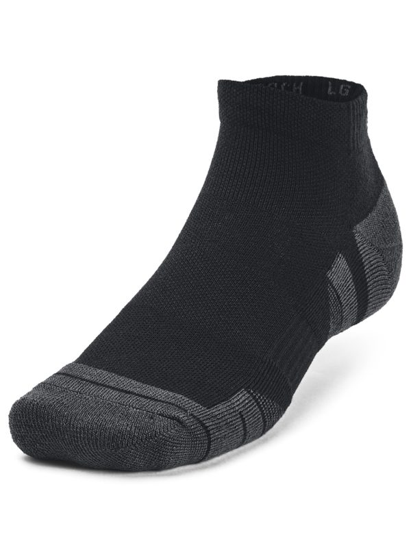 Black UA Performance tech 3-pack low cut socks