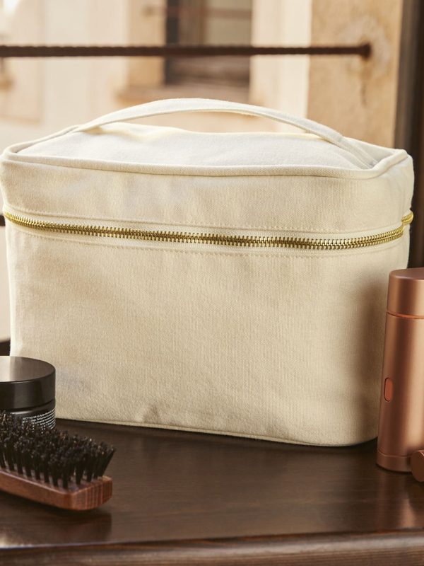 Canvas vanity case