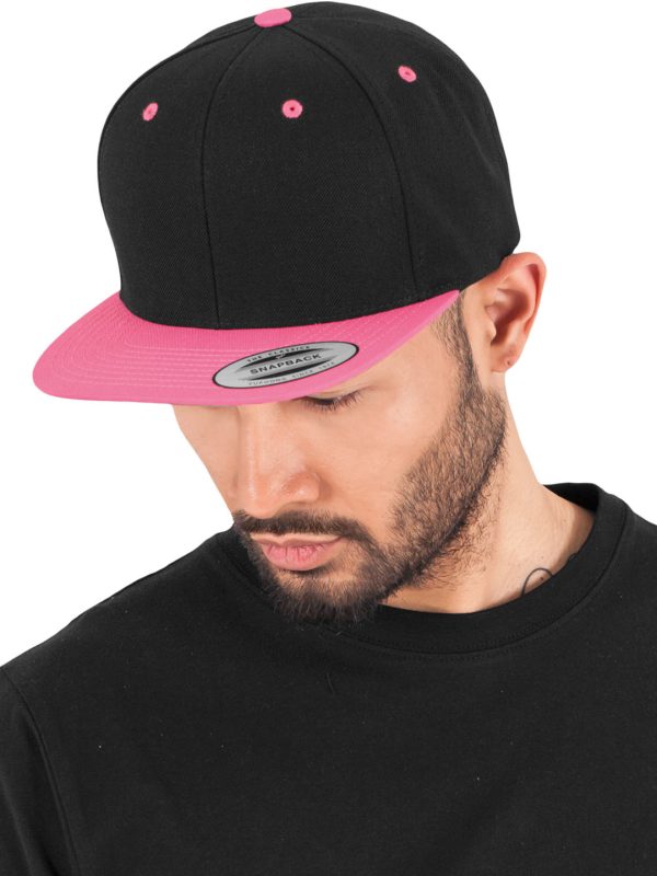 The classic snapback 2-tone  (6089MT)