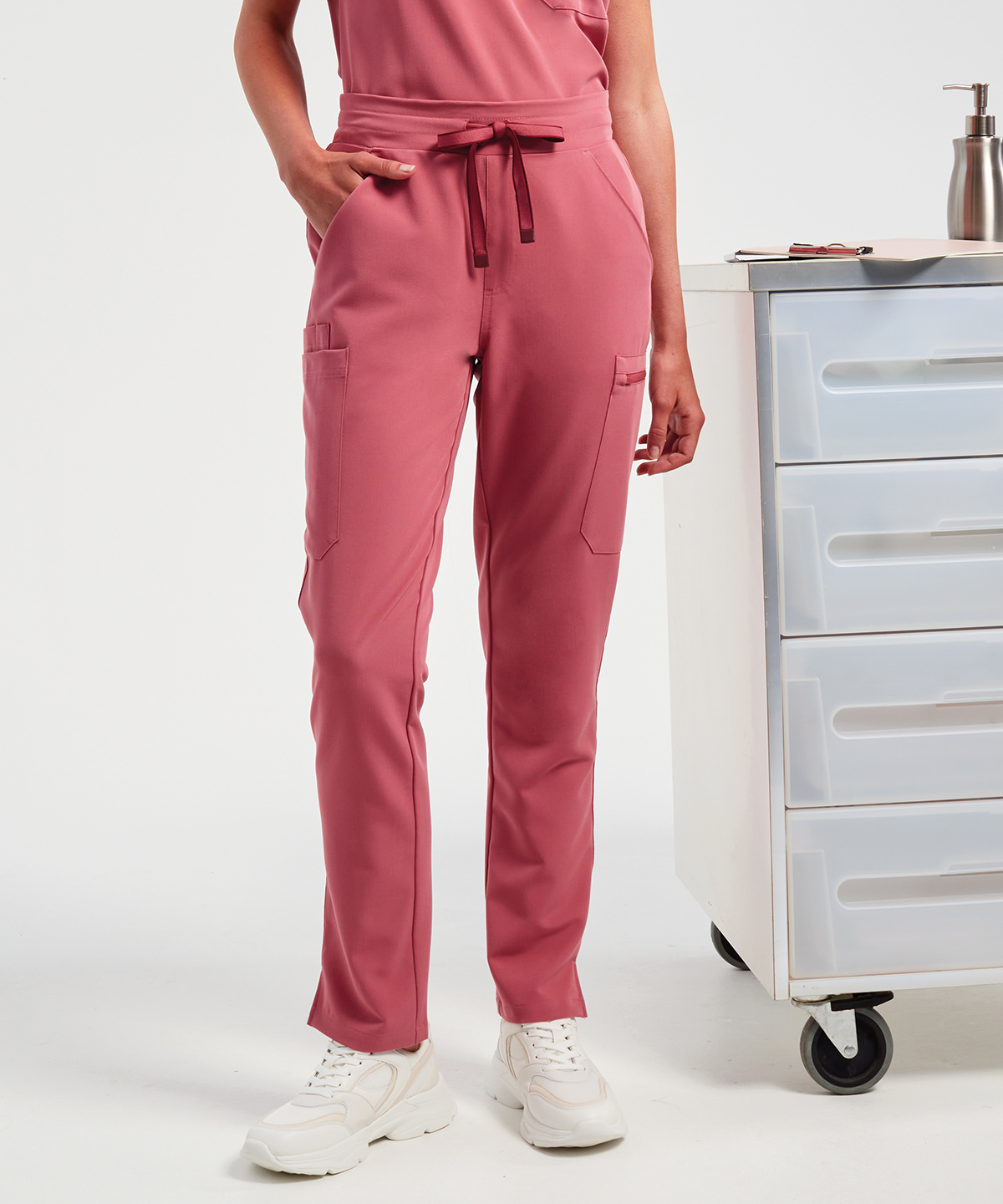 Women’S Relentless Onna-Stretch Cargo Pants