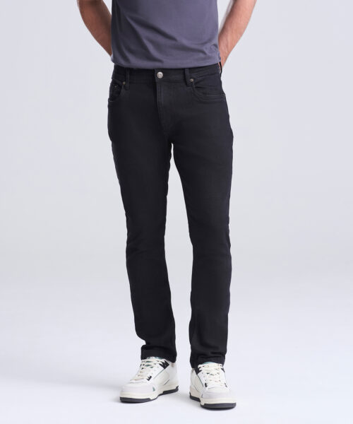 Max Slim Jeans